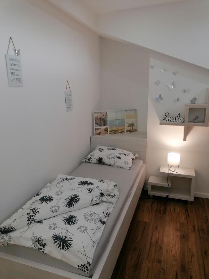 Apartmani Kiko 포레치 외부 사진