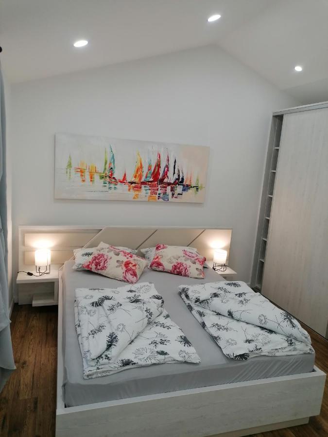 Apartmani Kiko 포레치 외부 사진